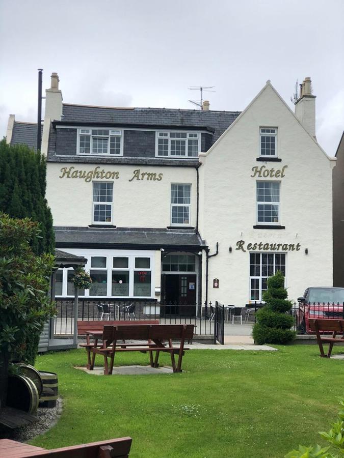 Haughton Arms Hotel Alford  Extérieur photo